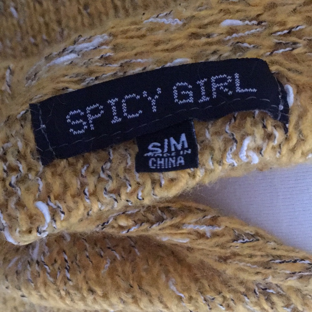 Sweater - Picture 3 of 3